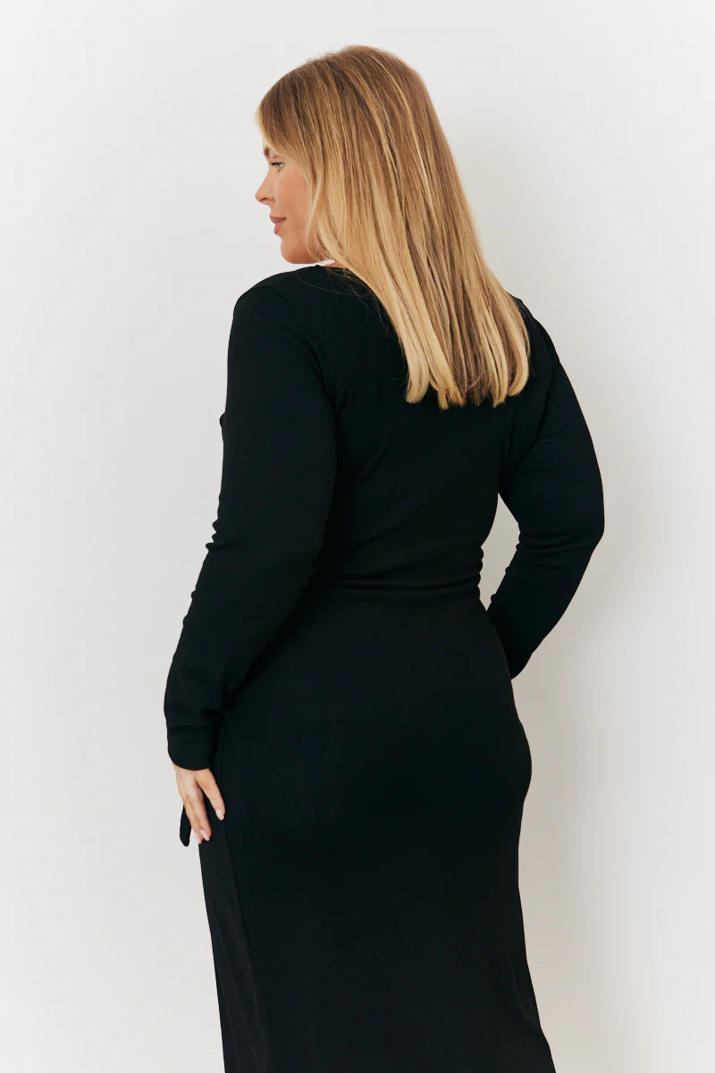 Scoop Neck Ribbed Long Sleeve Bodycon Wrap Midi Dress - Image 4
