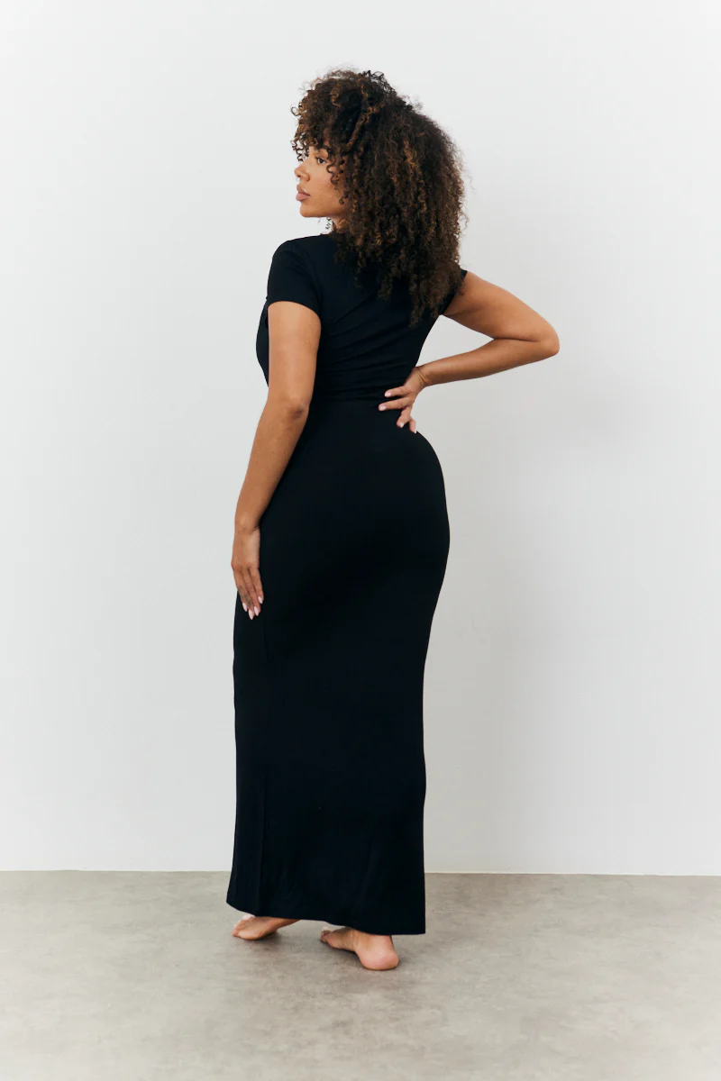 Sculpting Cap Sleeve Maxi Dress - Image 11