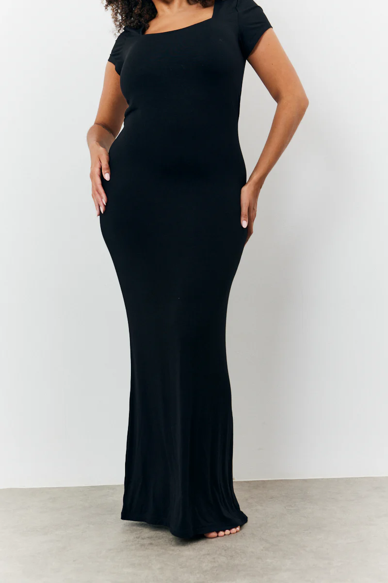 Sculpting Cap Sleeve Maxi Dress - Image 9