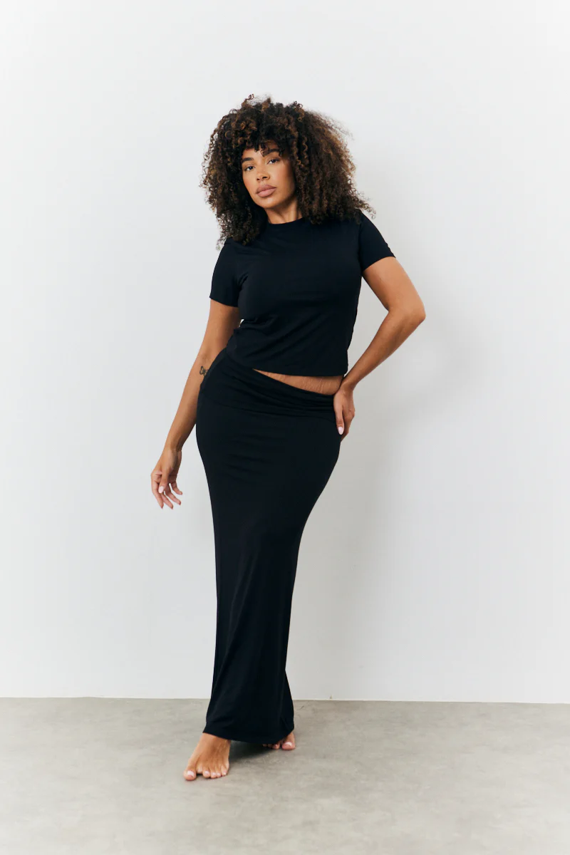 Sculpting Short Sleeve Crew Neck T-Shirt - Image 8