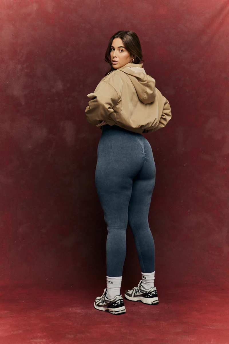 Charcoal Grey Seamless High Waist Bum Boosting Leggings - Image 2