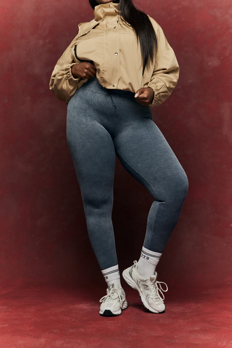 Charcoal Grey Seamless High Waist Bum Boosting Leggings - Image 7