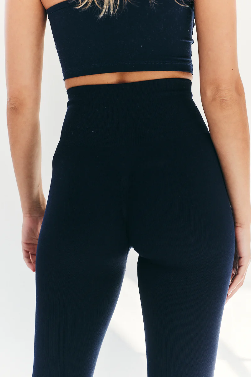 Seamless High Waist Bum Boosting Leggings - Image 4