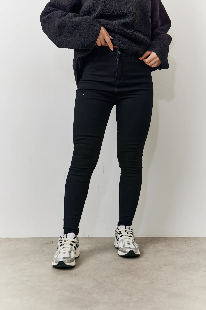 Shaper Stretch Jeans - Image 4