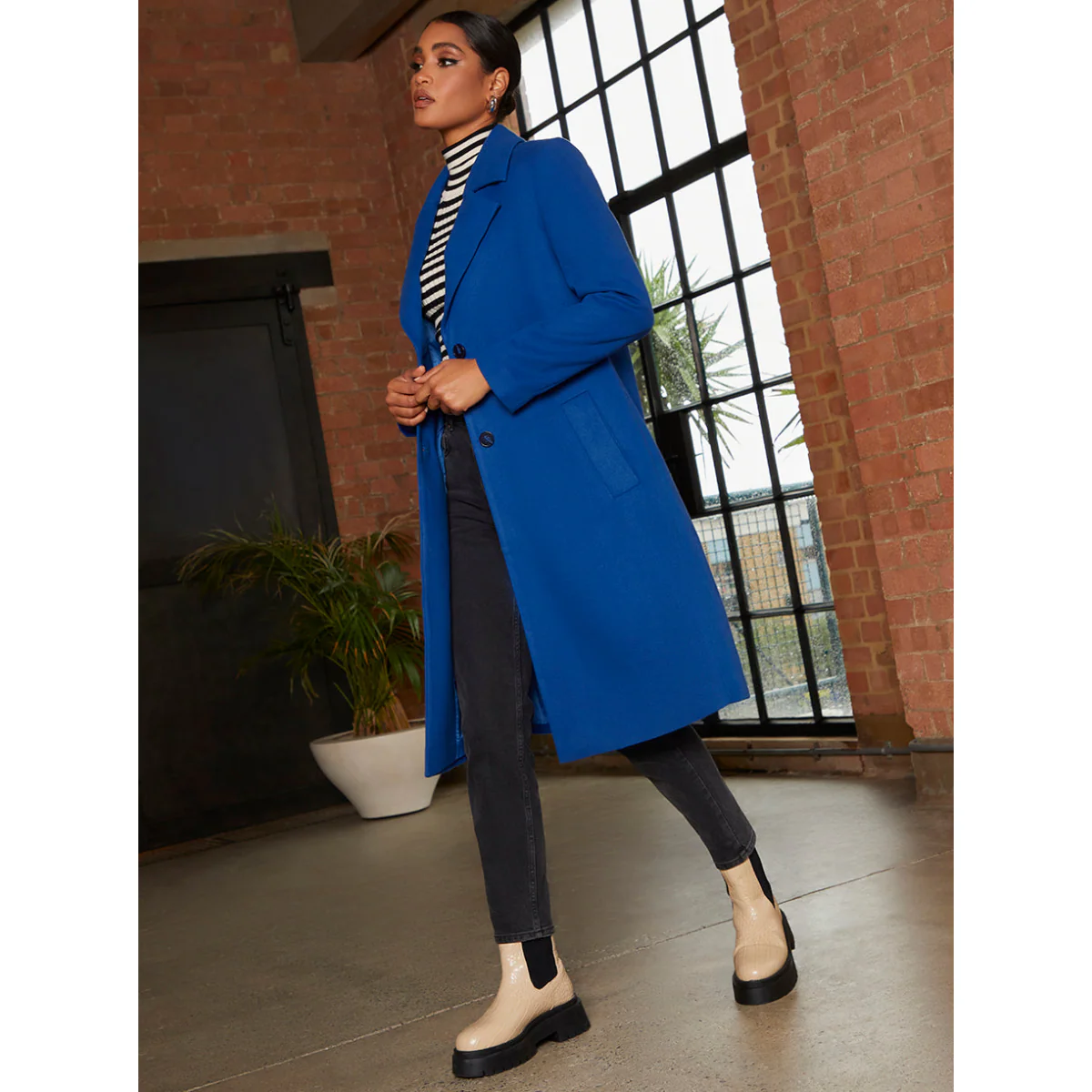 Single Breasted Coat in Cobalt - Image 3