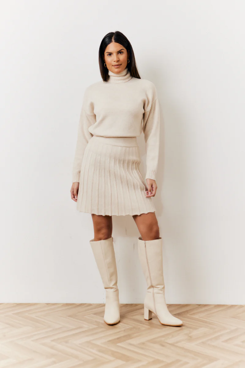 Turtle Neck Co-Ord Jumper - Image 2