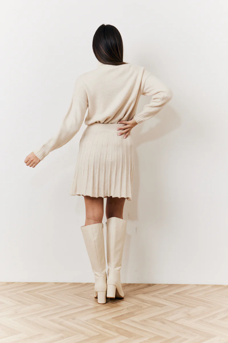 Turtle Neck Co-Ord Jumper - Image 4