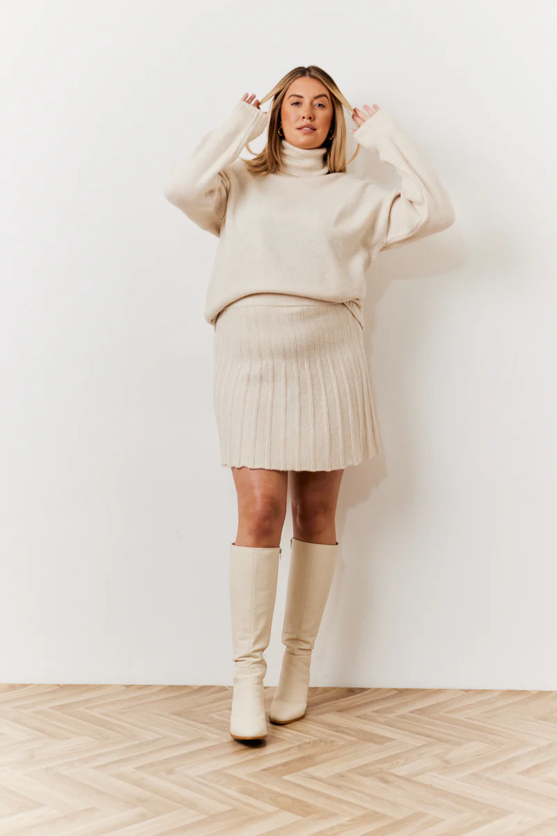 Turtle Neck Co-Ord Jumper - Image 6