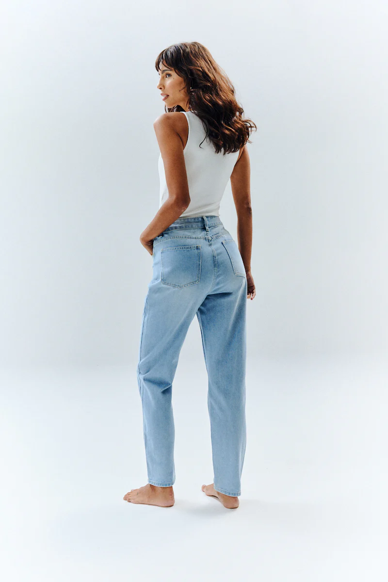Sofia Straight Mom Jeans - Image 3