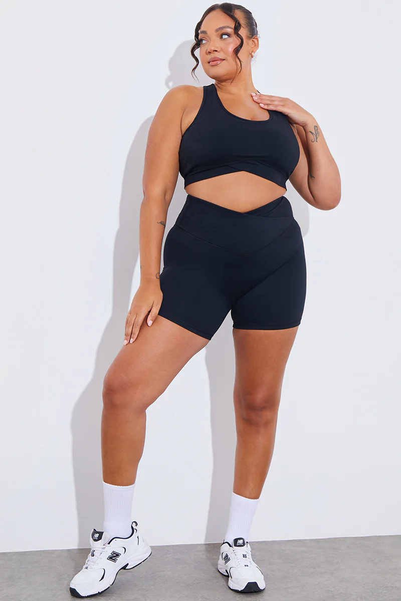 Soft Touch Cross Over Band Detail Medium Support Sports Bra - Image 16