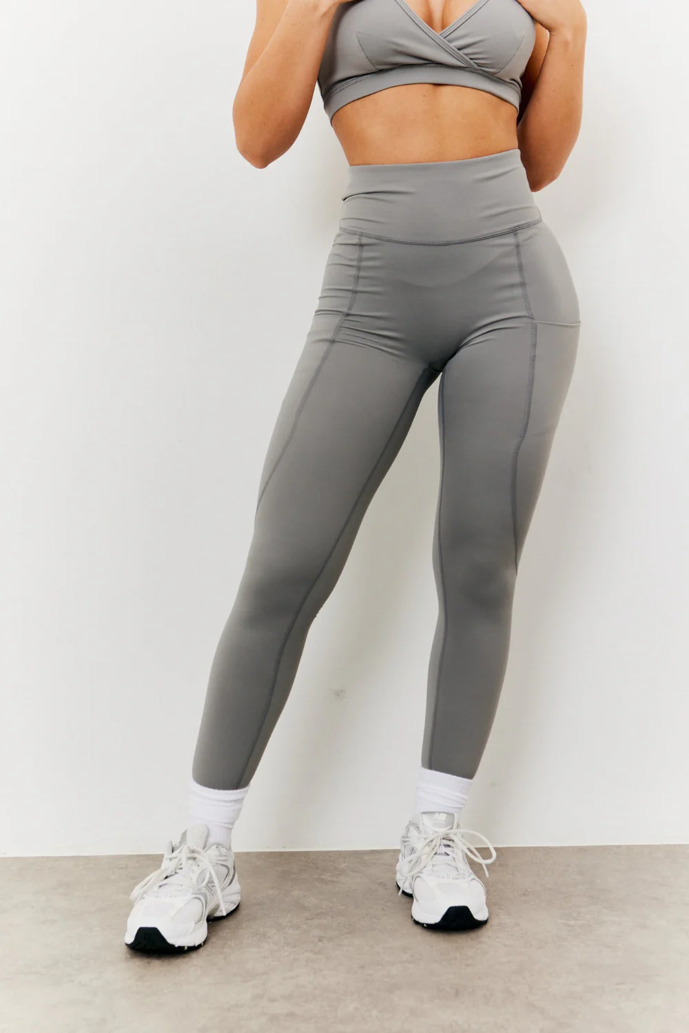 Soft Touch Seam Detail Legging - Image 7