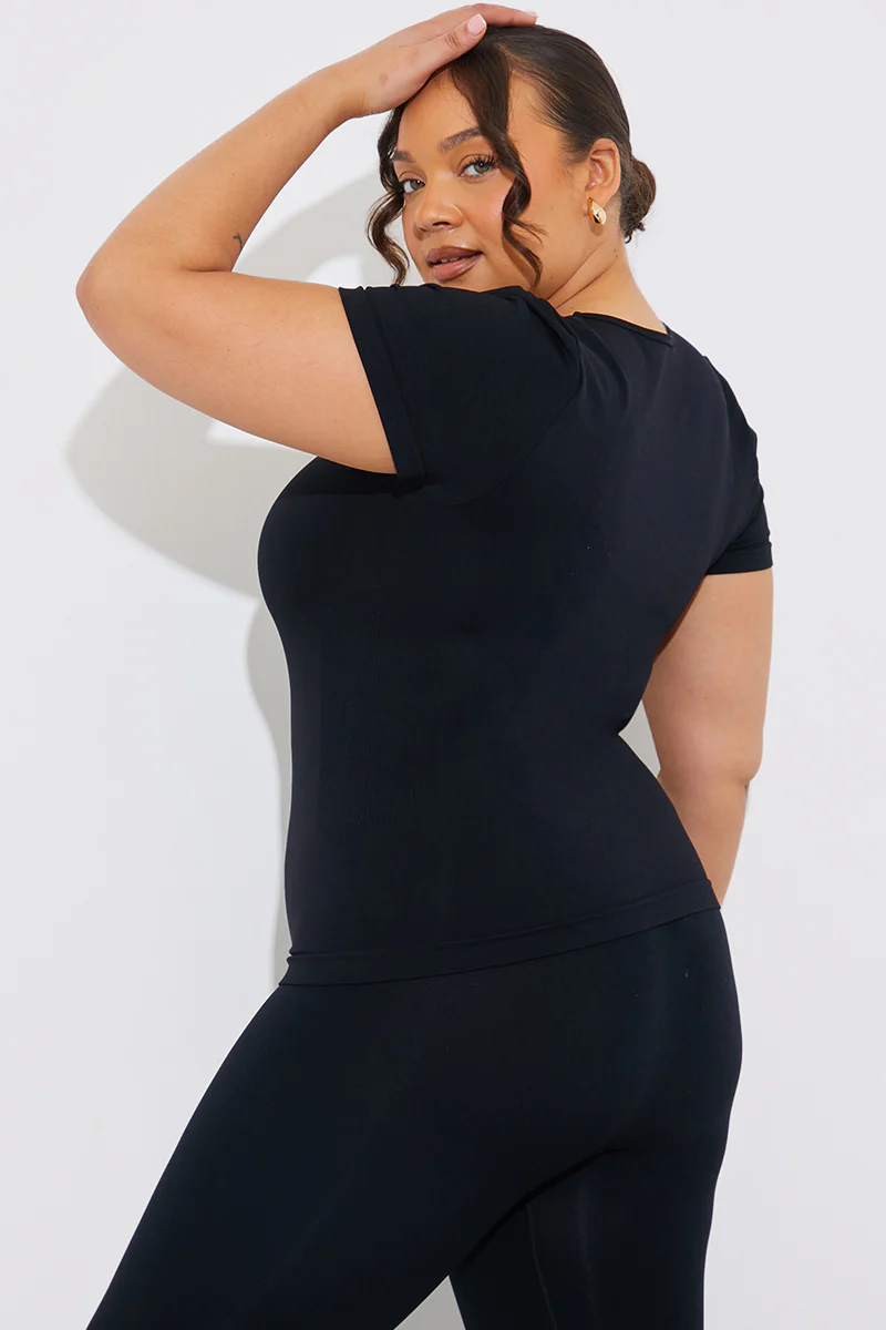 Seamless Square Neck Snatched Shapewear Top - Image 9