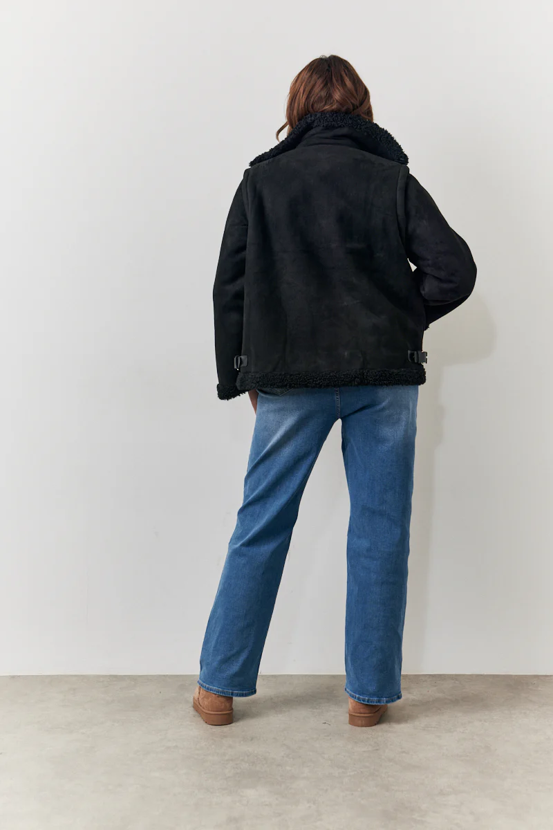 Straight Leg Jeans - Image 7