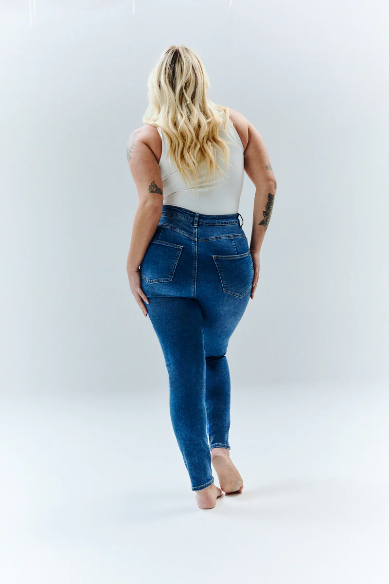The Miracle Skinny Jean - Image 12