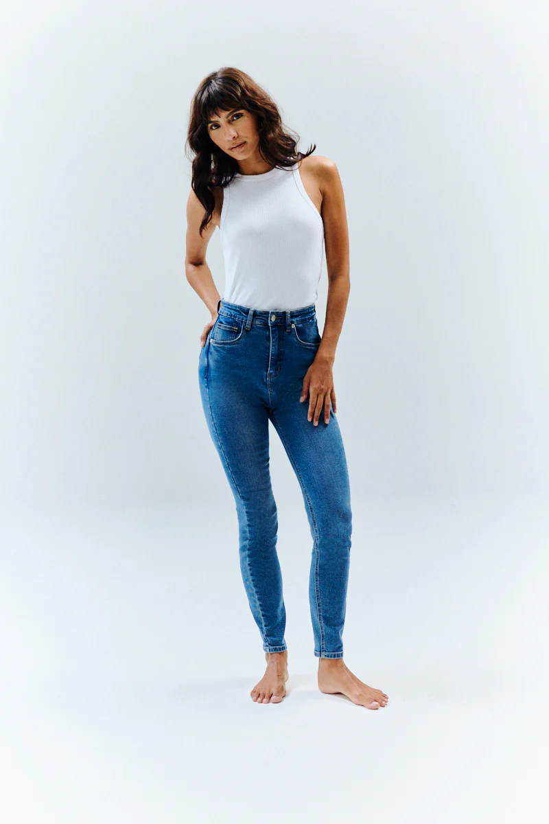 The Miracle Skinny Jean - Image 3