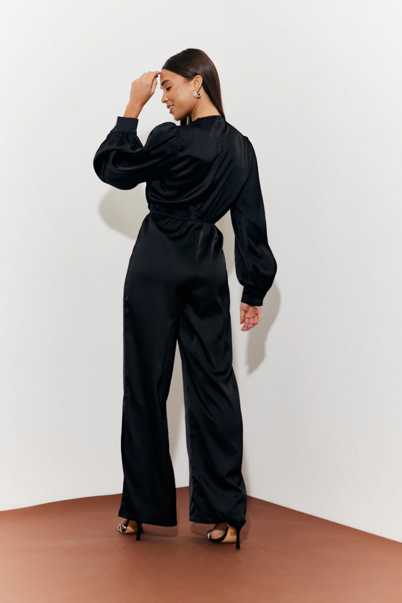 Twist Front Detail Wide Leg Satin Jumpsuit - Image 3