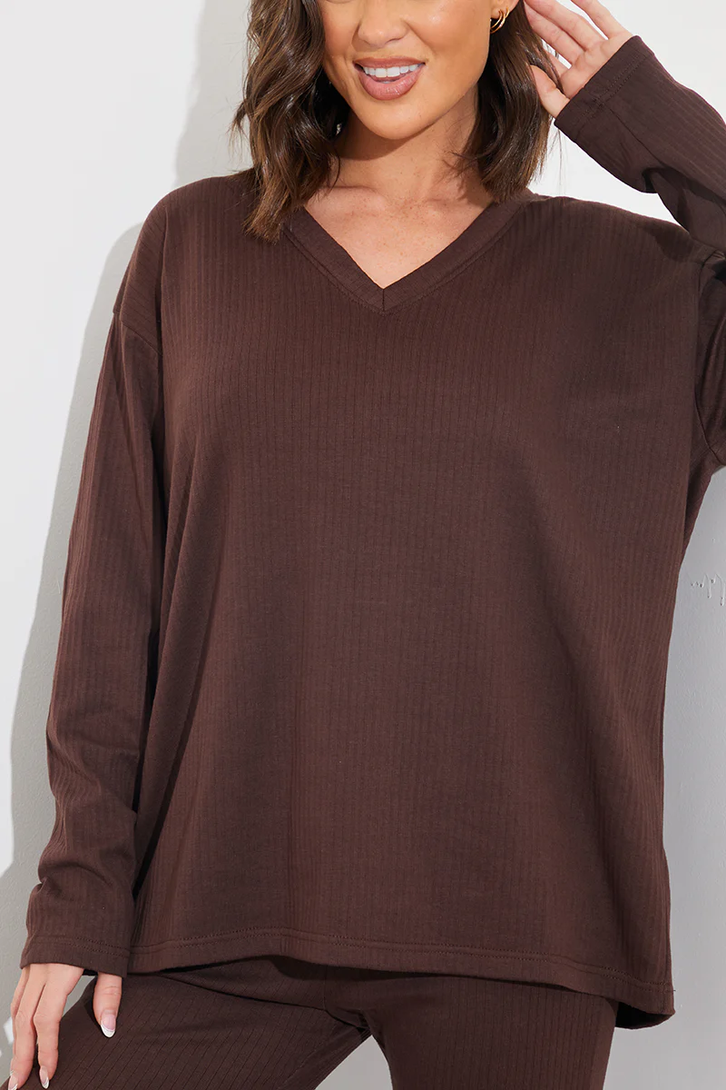 V Neck T Shirt And Wide Leg Trouser Set - Image 3