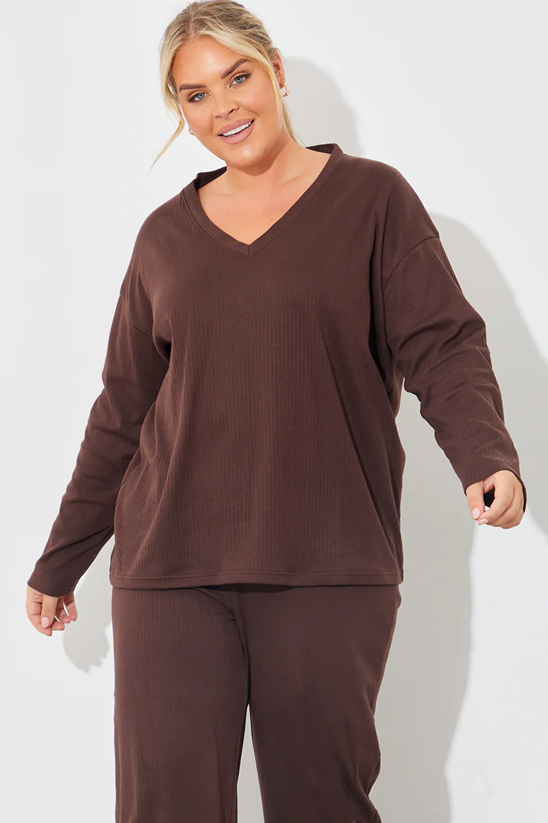 V Neck T Shirt And Wide Leg Trouser Set - Image 6