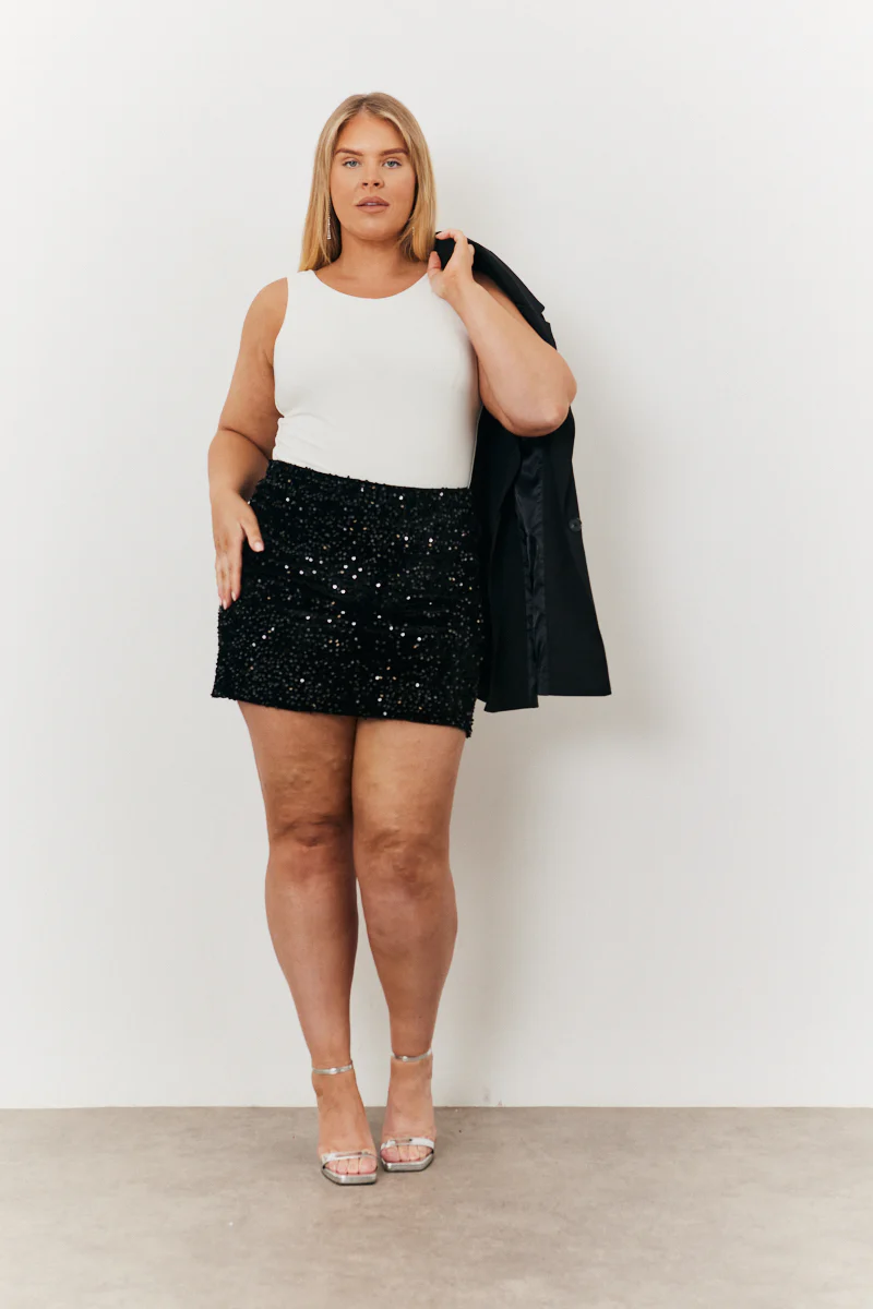 Velvet Sequin Mini Skirt - Image 8