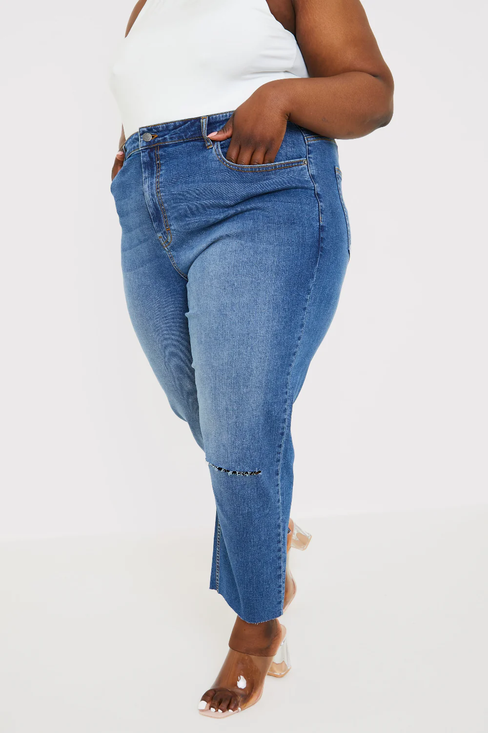 WASH STRETCH STRAIGHT JEANS - Image 9