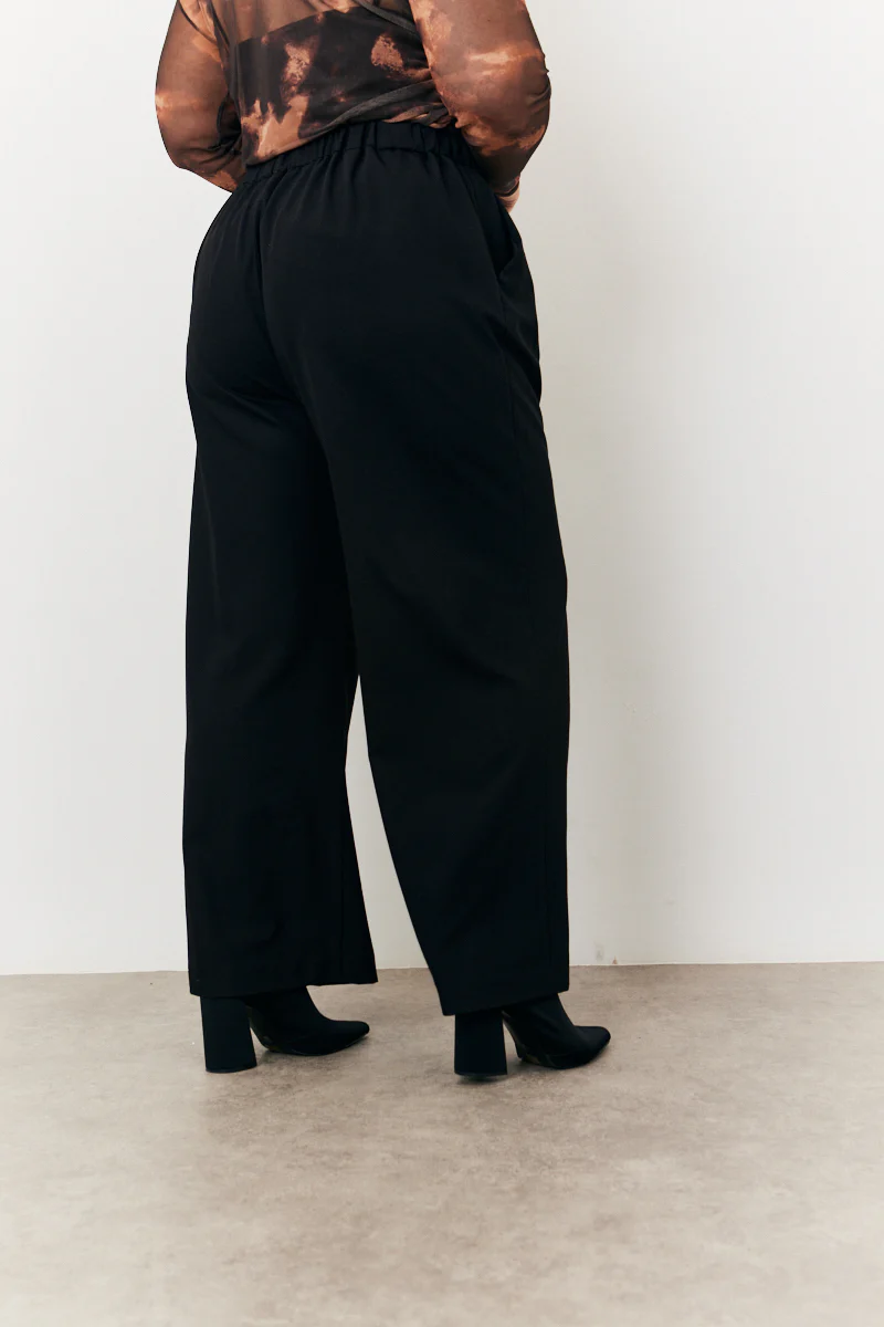 Wide Leg Trouser - Image 4